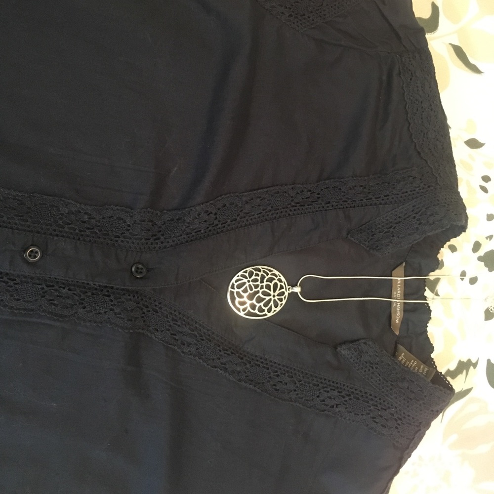 Blouse - Picture 2 of 2